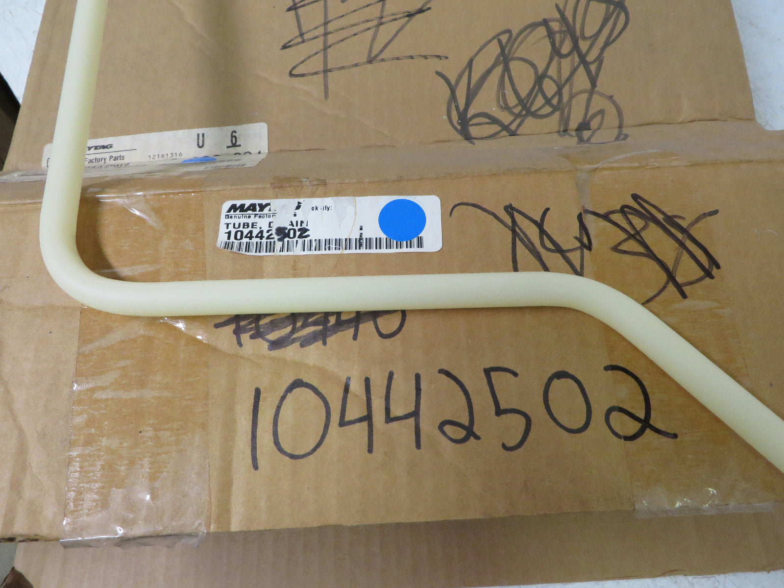 MAYTAG WHIRLPOOL REFRIGERATOR 10442502 DRAIN TUBE NEW MAYTAG WHIRLPOOL REFRIGERATOR 10442502 DRAIN TUBE NEW